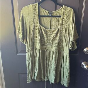 Torrid Olive Lace Accent Blouse, barely worn